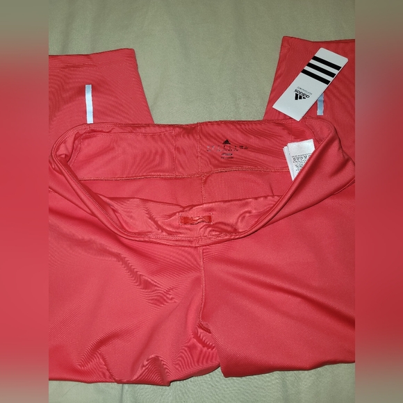 NWT Adidas cropped leggings - Picture 2 of 3